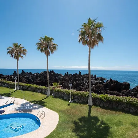 Modern, Cozy And Peaceful Oceanfront Oasis Apartment *